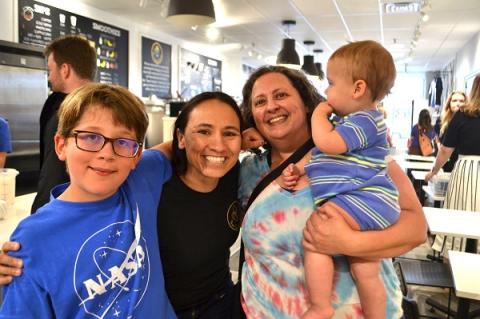 Rep. Davids with a Kansas family.