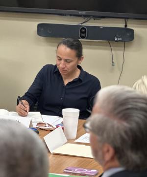 Rep. Davids and local healthcare leaders at a roundtable conversation in Garnett